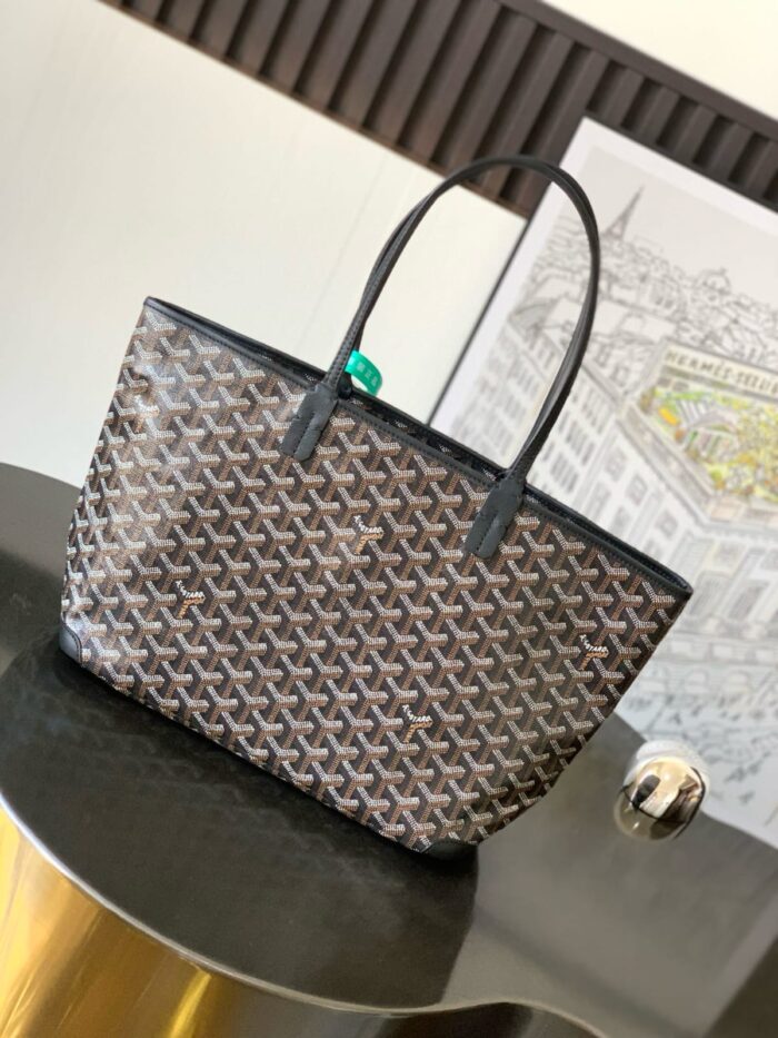 Goyard Saint Louis PM Bag In UAE