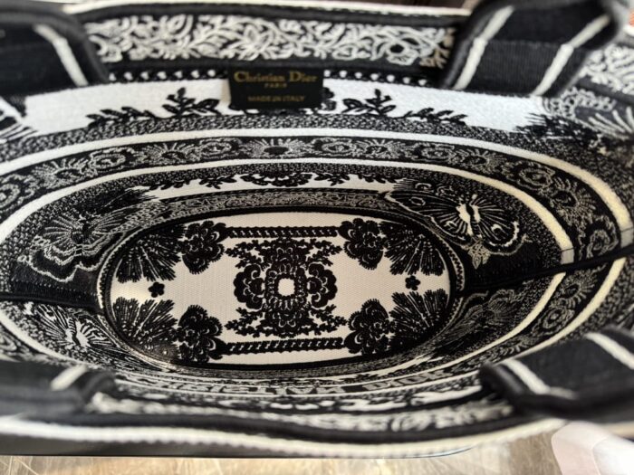 Dior Hat Basket Bag In UAE