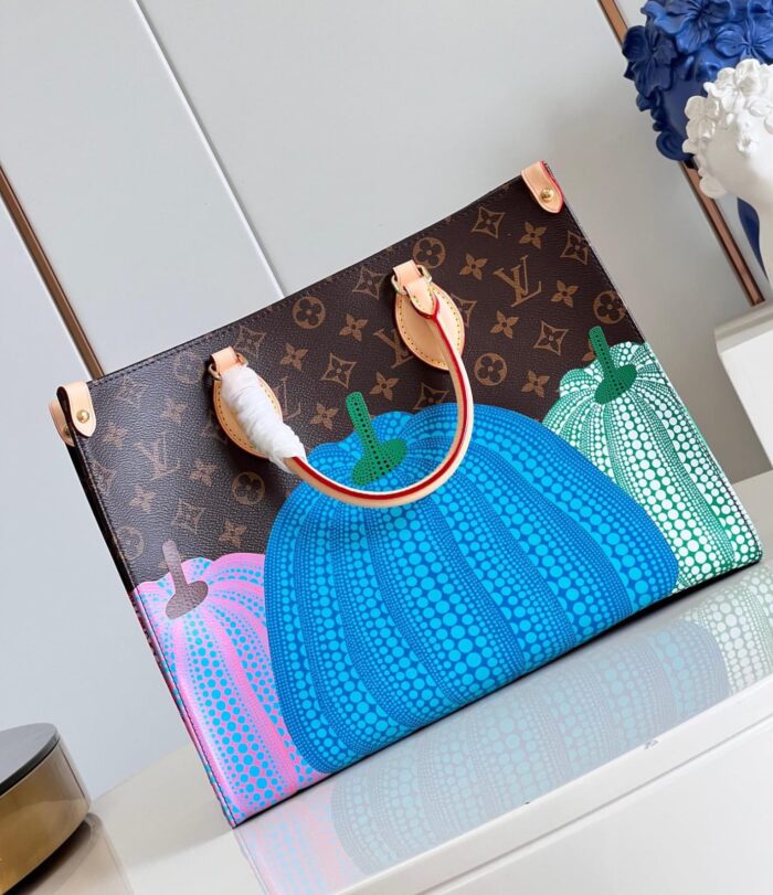 Louis Vuitton LV x YK Onthego MM Pumpkin Print Bag