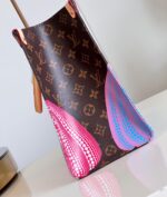 Louis Vuitton LV x YK Onthego MM Pumpkin Print Bag