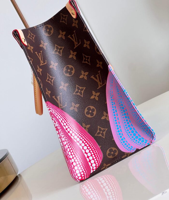 Louis Vuitton LV x YK Onthego MM Pumpkin Print Bag