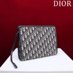 Dior 30 Montaigne Dea Pouch In UAE