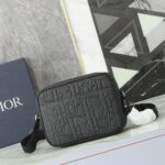 Dior Rider 2.0 Zipped Messenger Bag In UAE