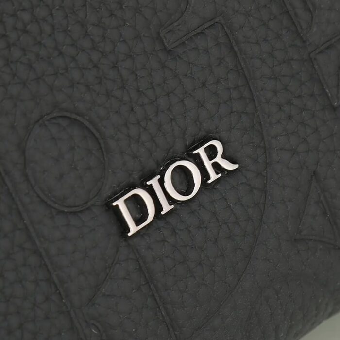 Dior Rider 2.0 Zipped Messenger Bag In UAE