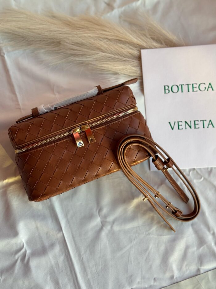 Bottega Veneta Bang Bang Vanity Case Bag In UAE