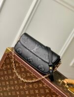 Louis Vuitton Wallet On Chain Ivy Bag In UAE