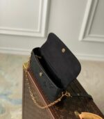 Louis Vuitton Wallet On Chain Ivy Bag In UAE