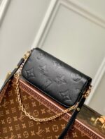 Louis Vuitton Wallet On Chain Ivy Bag In UAE